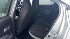 Nissan Juke 1.0 DiG-T 114 N-Connecta 5dr Petrol Hatchback